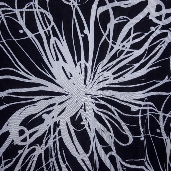 Top - Picture 3 of 3